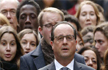Hollande Calls for New Powers to Eradicate ISIS After Paris Attacks